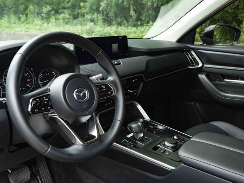Used 2025 MAZDA CX-90 3.3 Turbo w/ Select Package AWD/4WD image 16