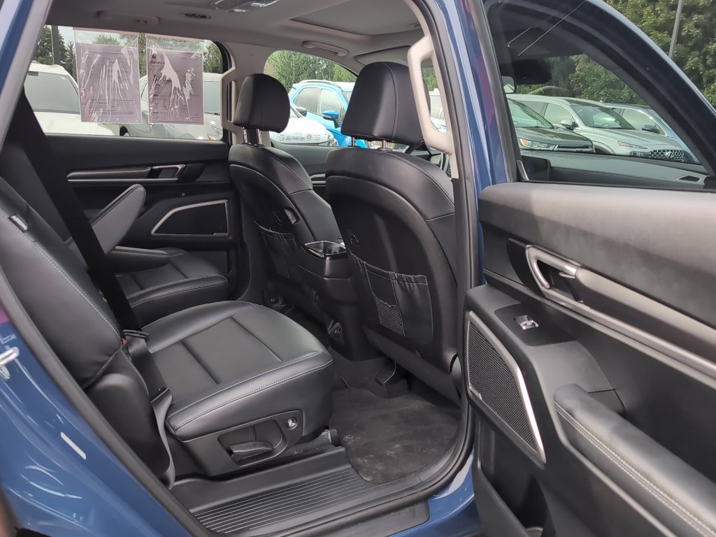 Used 2024 Kia Telluride S w/ S Sunroof Package AWD/4WD image 6