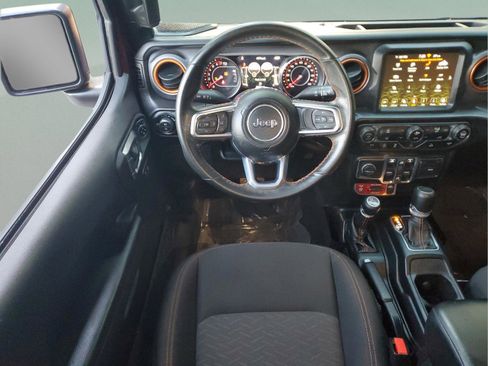 Certified 2022 Jeep Gladiator Mojave image 13