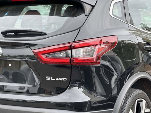 Used 2021 Nissan Rogue Sport SL w/ Premium Package AWD/4WD image 11