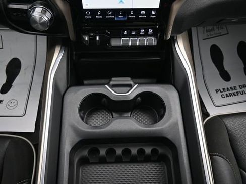 Used 2022 RAM 1500 Laramie w/ Laramie Southwest Edition RWD image 25