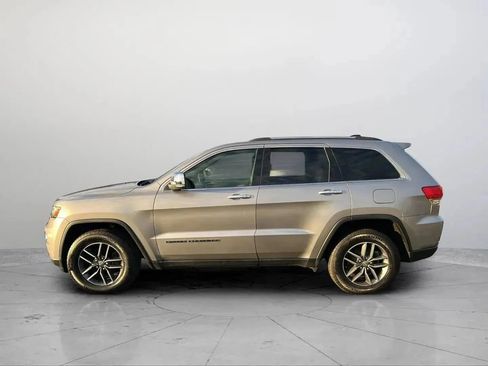 Used 2017 Jeep Grand Cherokee Limited image 16