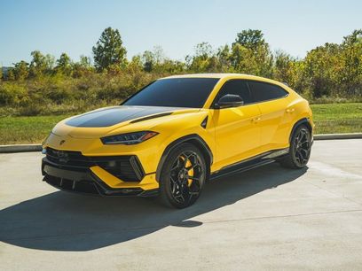 Used 2024 Lamborghini Urus Performante