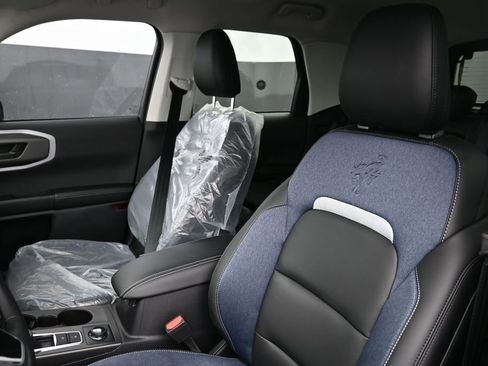 New 2025 Ford Bronco Sport Outer Banks w/ Outer Banks Tech Package+ AWD/4WD image 17