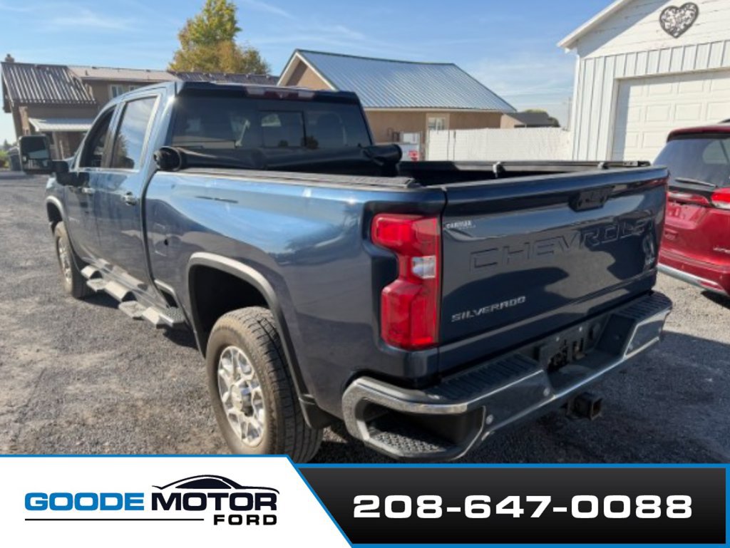 Used 2020 Chevrolet Silverado 3500 LTZ w/ LTZ Plus Package AWD/4WD image 4