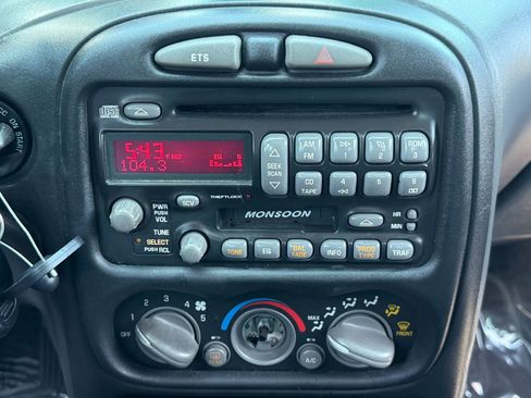 Used 2001 Pontiac Grand Am GT FWD image 26