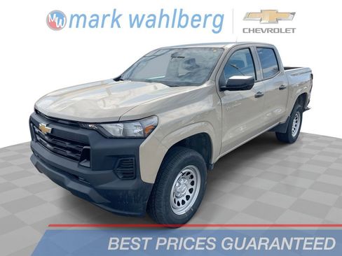 Used 2023 Chevrolet Colorado W/T image 1