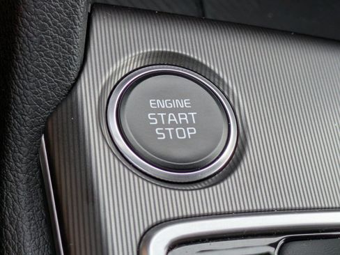 Certified 2026 Kia Sportage EX FWD image 28
