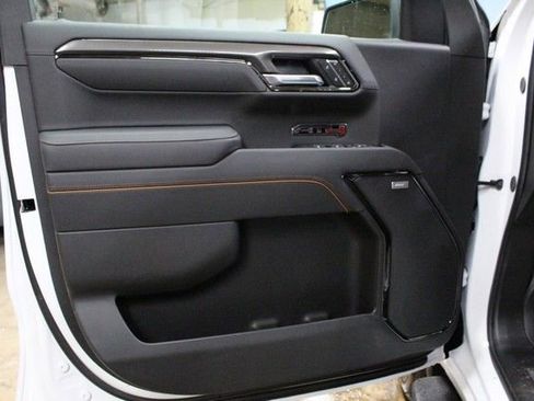 New 2026 GMC Sierra 1500 AT4 w/ AT4 Premium Package image 17