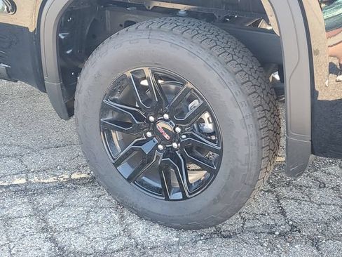 New 2026 GMC Sierra 1500 Elevation AWD/4WD image 32
