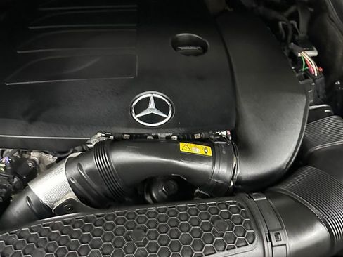 Used 2021 Mercedes-Benz GLE 350 4MATIC image 7