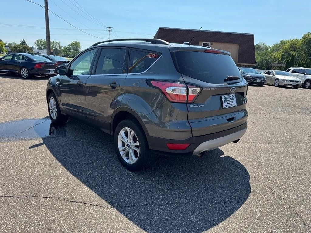 Used 2018 Ford Escape SE AWD/4WD image 7