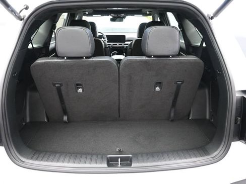 Certified 2026 Kia Sorento SX Prestige AWD/4WD image 38