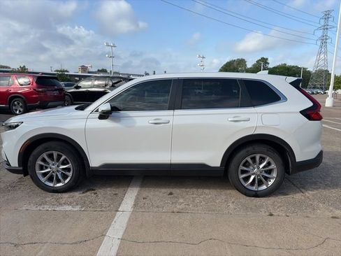 Used 2024 Honda CR-V EX image 3