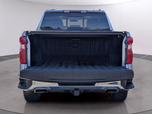 Used 2024 Chevrolet Silverado 1500 LT image 9