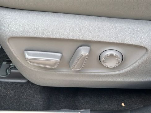 New 2026 Toyota Highlander XLE AWD/4WD image 27