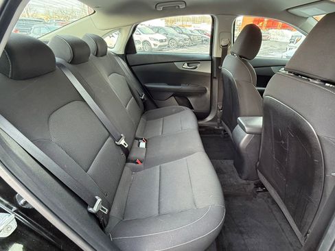 Used 2019 Kia Forte FE image 14