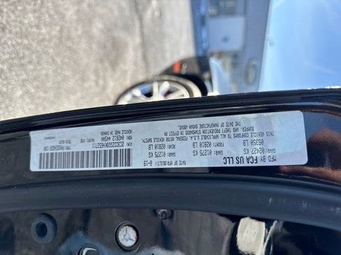 Used 2019 Dodge Challenger SXT w/ Plus Package image 29