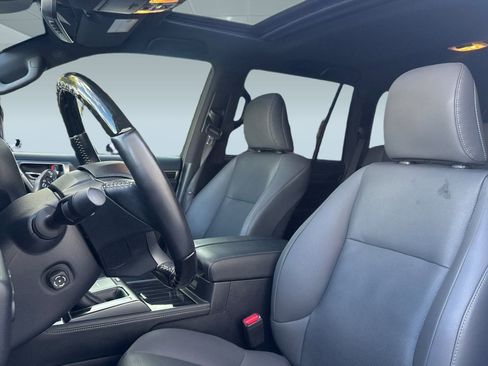 Used 2023 Lexus GX 460 Premium image 20