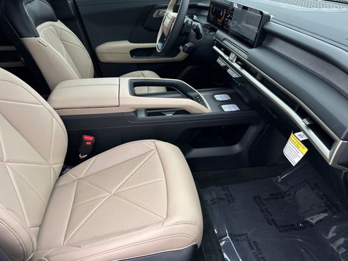 New 2027 Kia Telluride EX image 13