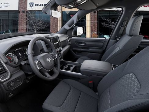 New 2026 RAM 1500 Express AWD/4WD image 22