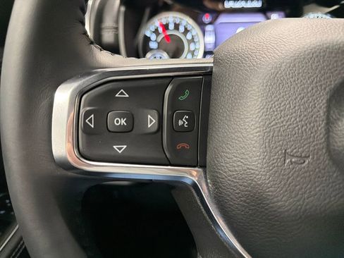 Used 2024 RAM 1500 Laramie AWD/4WD image 15