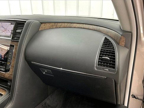 Used 2021 INFINITI QX80 Premium Select w/ All-Season Package image 19