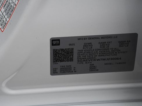 Used 2021 Buick Enclave Avenir w/ Avenir Technology Package image 24