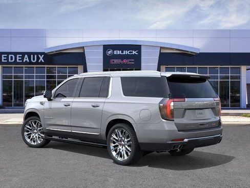 New 2026 GMC Yukon XL Denali w/ Denali Reserve Package image 27