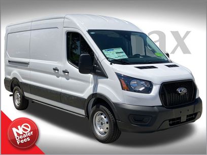 New 2025 Ford Transit 250 148 Medium Roof w/ Load Area Protection Package