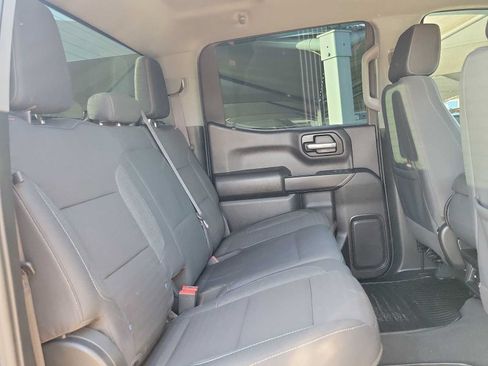 Used 2024 Chevrolet Silverado 1500 Custom Trail Boss w/ LPO, Dark Essentials Package AWD/4WD image 17