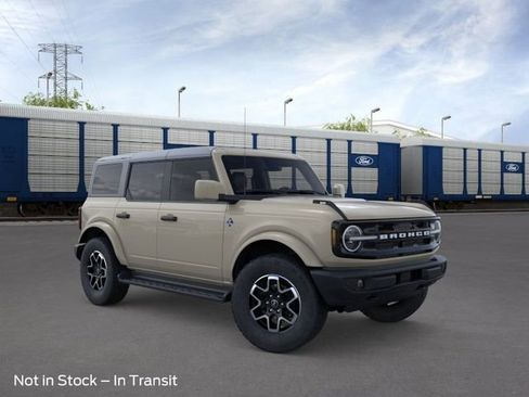 New 2026 Ford Bronco Outer Banks AWD/4WD image 2