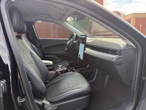 Used 2023 Ford Mustang Mach-E Select image 16