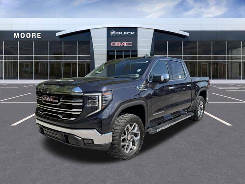 Used 2023 GMC Sierra 1500 SLT w/ SLT Premium Package AWD/4WD image 7