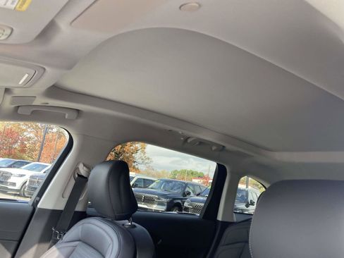 New 2026 Lincoln Nautilus Reserve image 24