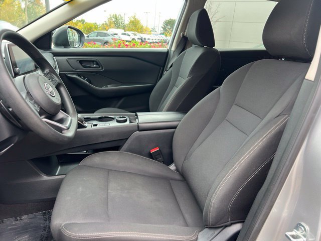 Used 2024 Nissan Rogue S AWD/4WD image 19