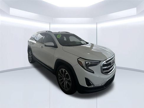 Used 2019 GMC Terrain SLT w/ Preferred Package FWD image 3