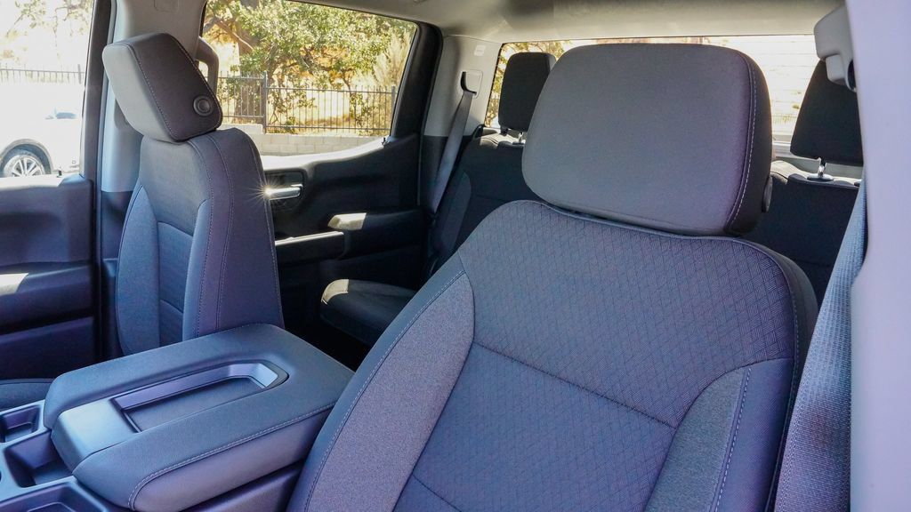 New 2026 GMC Sierra 1500 Pro w/ Pro Value Package AWD/4WD image 13