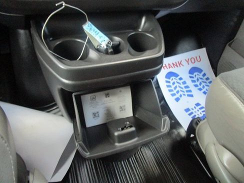 Used 2023 Chevrolet Express 2500 w/ Driver Convenience Package image 15