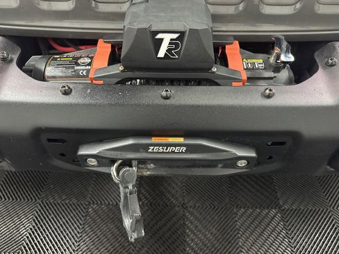 Used 2022 Jeep Gladiator Mojave w/ Cold Weather Group image 4