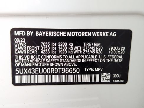 Certified 2024 BMW X5 xDrive50e image 45