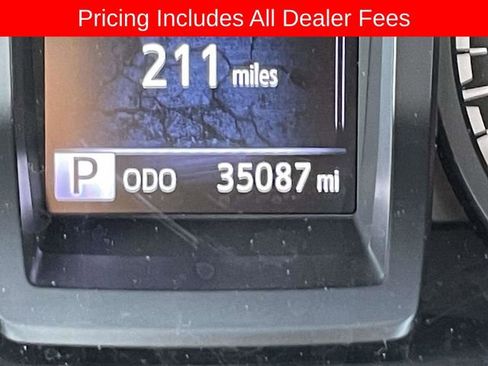 Used 2023 Toyota Tacoma SR AWD/4WD image 23