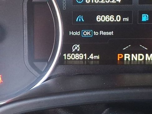 Used 2019 Ford Expedition Platinum image 20