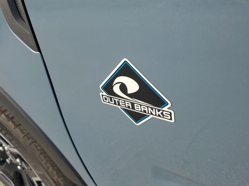 New 2025 Ford Bronco Sport Outer Banks w/ Outer Banks Tech Package+ image 8