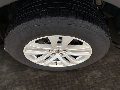 Used 2019 Ford Explorer XLT w/ Equipment Group 202A image 35