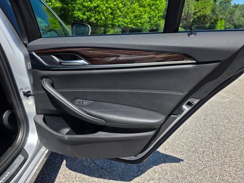 Used 2017 BMW 530i RWD image 33