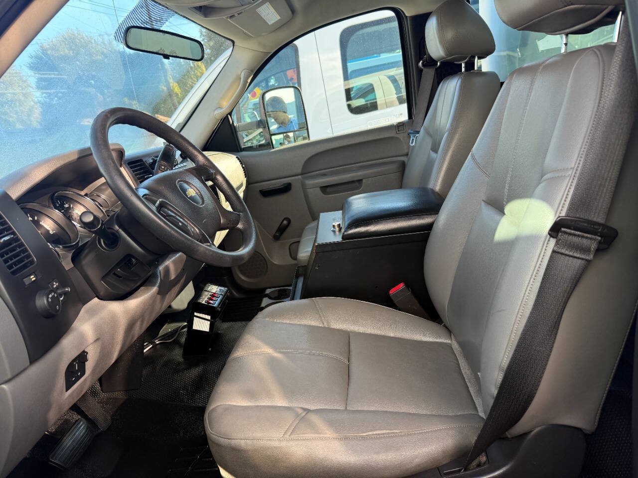 Used 2012 Chevrolet Silverado 3500 W/T RWD image 11