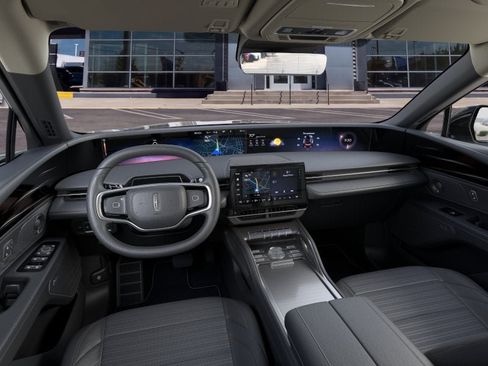 New 2026 Lincoln Nautilus Reserve w/ Jet Appearance Package AWD/4WD image 9