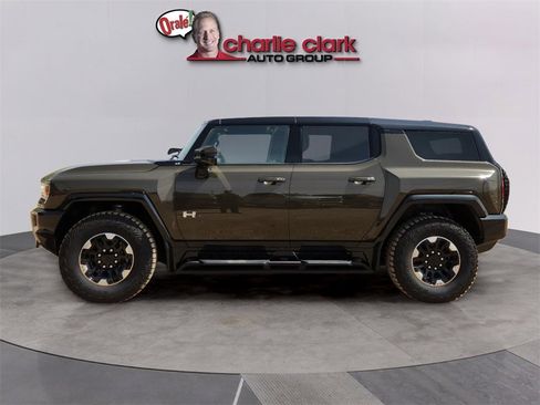 New 2025 GMC Hummer EV 2X w/ Extreme Off-Road Package image 2