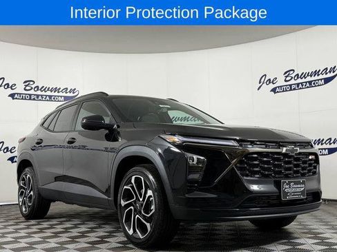 New 2026 Chevrolet Trax RS FWD image 4